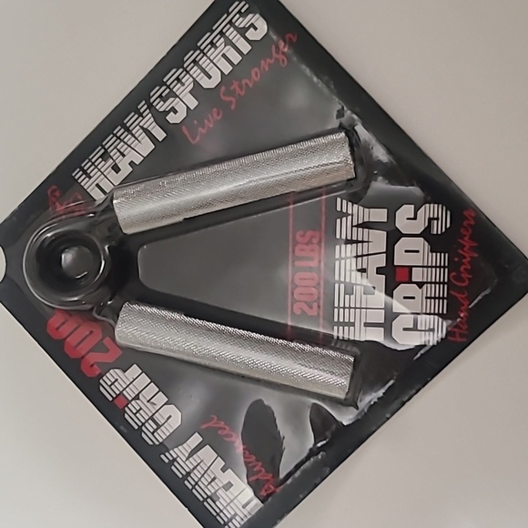 HEAVY SPORTS Heavy Grip 200 lbs. Resistance - Professional Grip Strengthener NEW - Picture 1 of 3